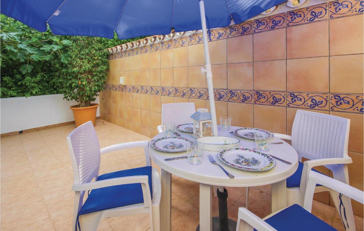 Gorgeous Apartment In Urb El Chaparral With Wifi 라칼라데미야스 외부 사진