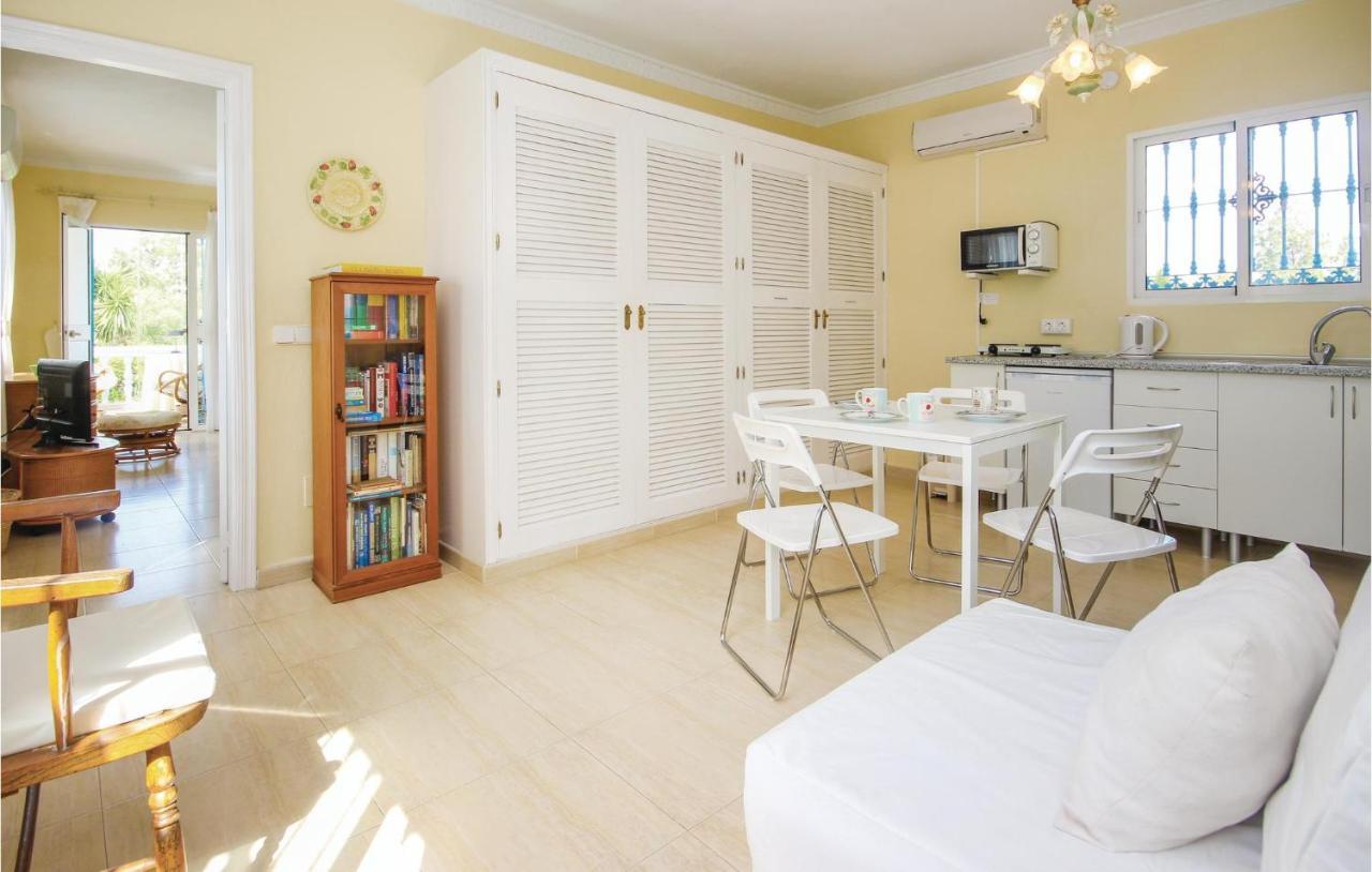 Gorgeous Apartment In Urb El Chaparral With Wifi 라칼라데미야스 외부 사진